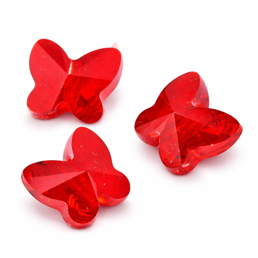 Motýlek Swarovski červený, 8mm