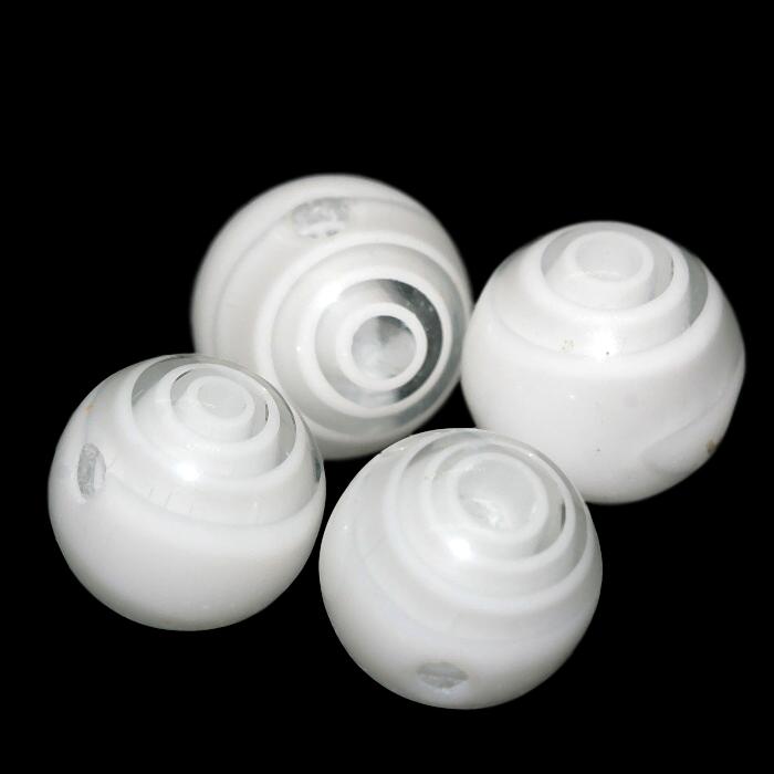 Bílá kulička, chevron, 8mm