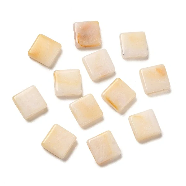 Bílý/krémový čtverec, dvoudírkový, 8x8x3mm (10ks)