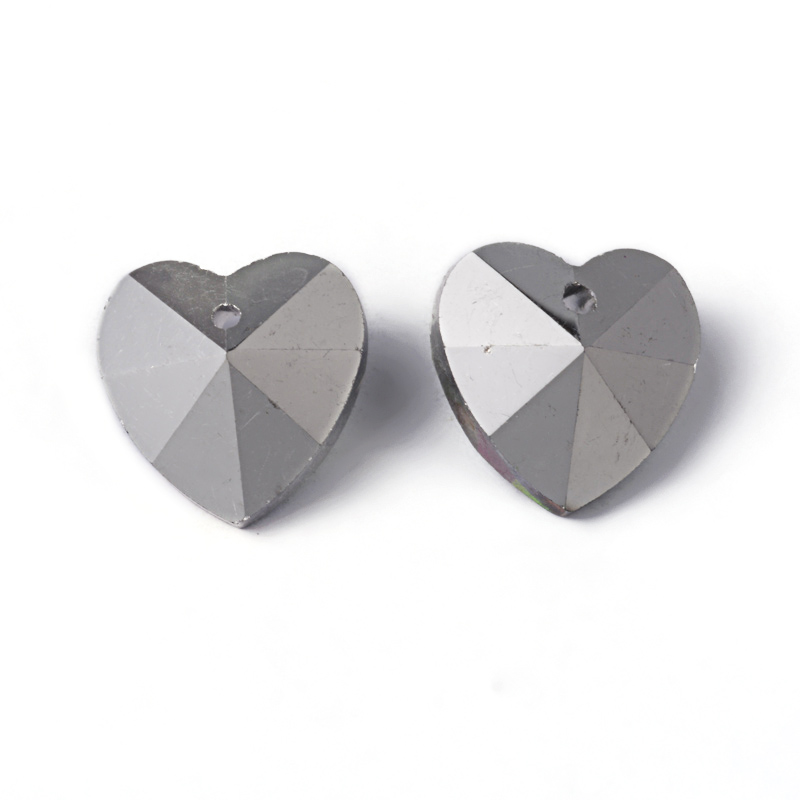 Duhové srdíčko, 14x14mm