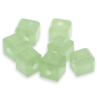 Zelená, matná kostka, 4mm