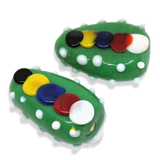 Zelená slza s puntíky, 25x17mm